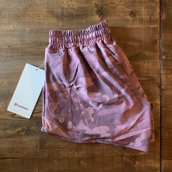 lululemon athletica Pants - •lululemon - hotty hot short 4” | ICPT / PKTP•